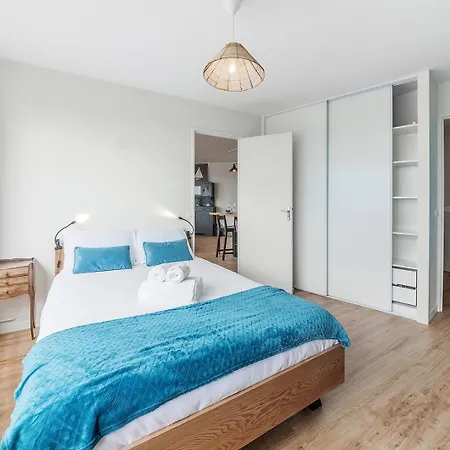 Bellevue, Appartement T2, Terrasse & Parking Rennes Buitenkant foto